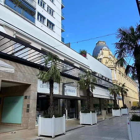Le Roosevelt - Hypercentre - Balcon - Vue * Vichy